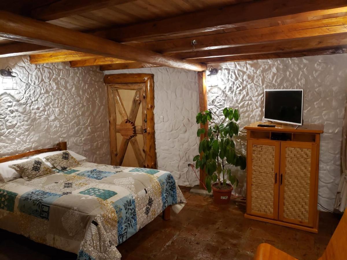 Atallaro Hospedaje Otavalo Luaran gambar