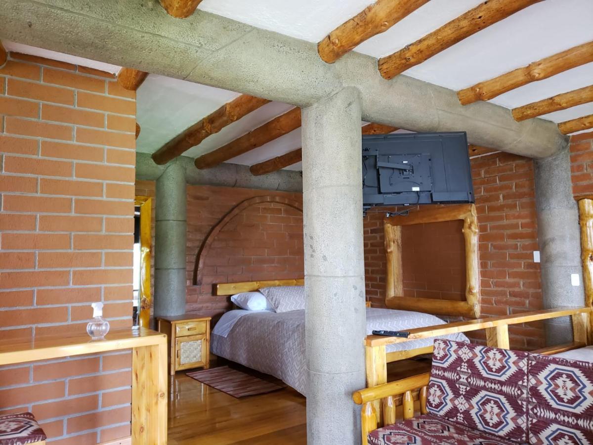 Atallaro Hospedaje Otavalo Luaran gambar